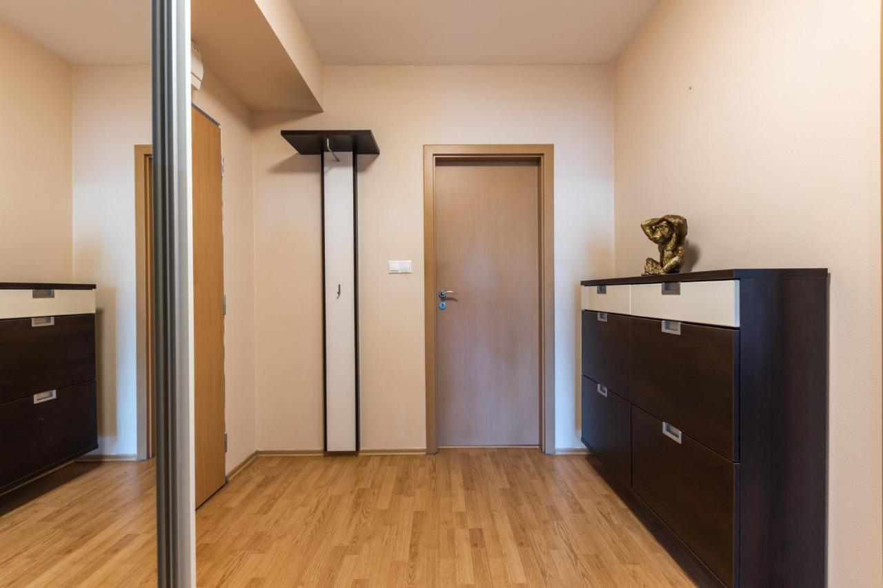 Apartman V Aleji براتسيلافا المظهر الخارجي الصورة